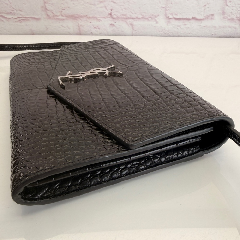 Saint Laurent Cassandra Black Croc-Embossed Envelope Wallet Crossbody Bag - Picture 5 of 15